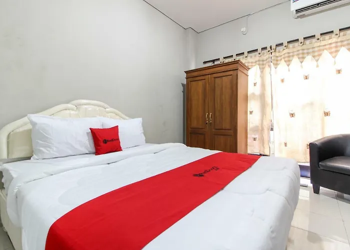 Reddoorz Near Solo Balapan Station 2 Hotel